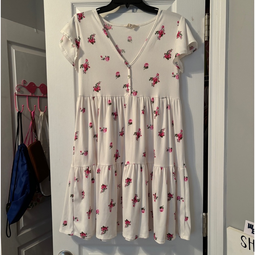 Jessica Simpson Dress